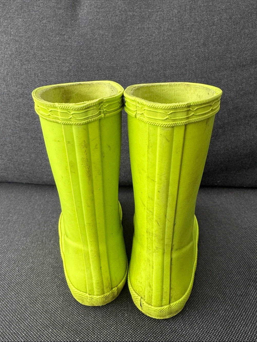 HUNTER Kids First Classic Rain Boots Sz 9 Trendy Summer distressed hike green